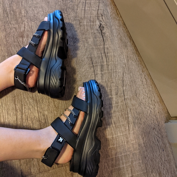 Koi Marnus Chain Sandals - Picture 4 of 6